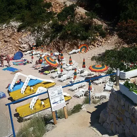 Apartment With A Parking Space - 7503 Novi Vinodolski