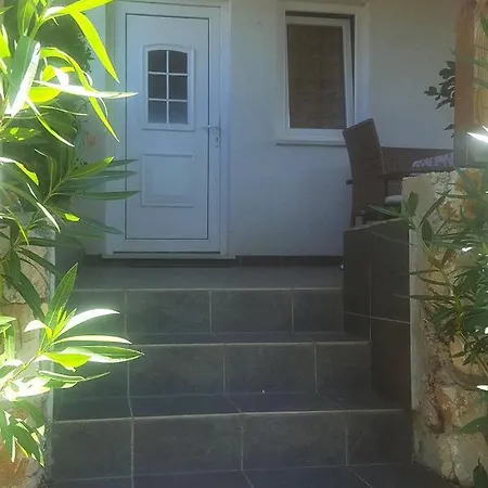 Apartment With A Parking Space - 7503 Novi Vinodolski