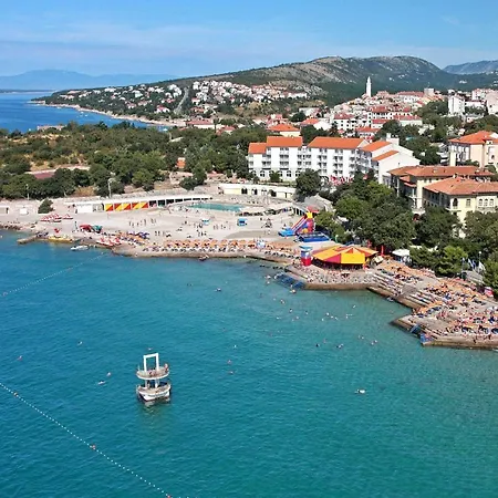 With A Parking Space - 7503